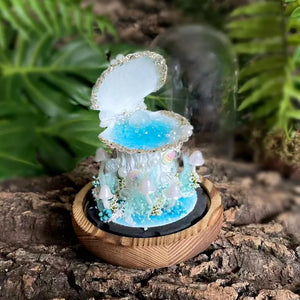 Fairy Tale Mermaid Night Light,Handmade Shell Pearl Light,Enchanted Decor for Bedroom Living Room, Fantasy Mermaid Lamp,Unique Birthday Gift