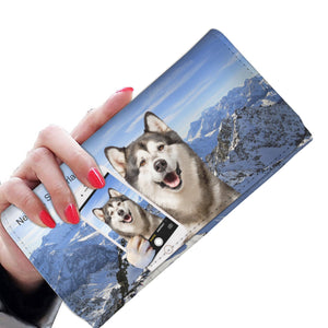 Explore The World With Your Alaskan Malamute - Women Wallet V1