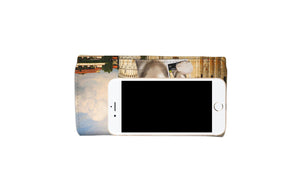 Explore The World With Your Alaskan Malamute - Women Wallet V2